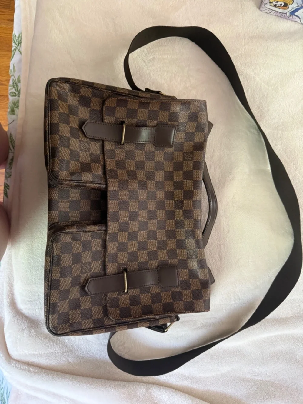 LV Louis Vuitton cross body messenger bag vintage briefcase damier ebene